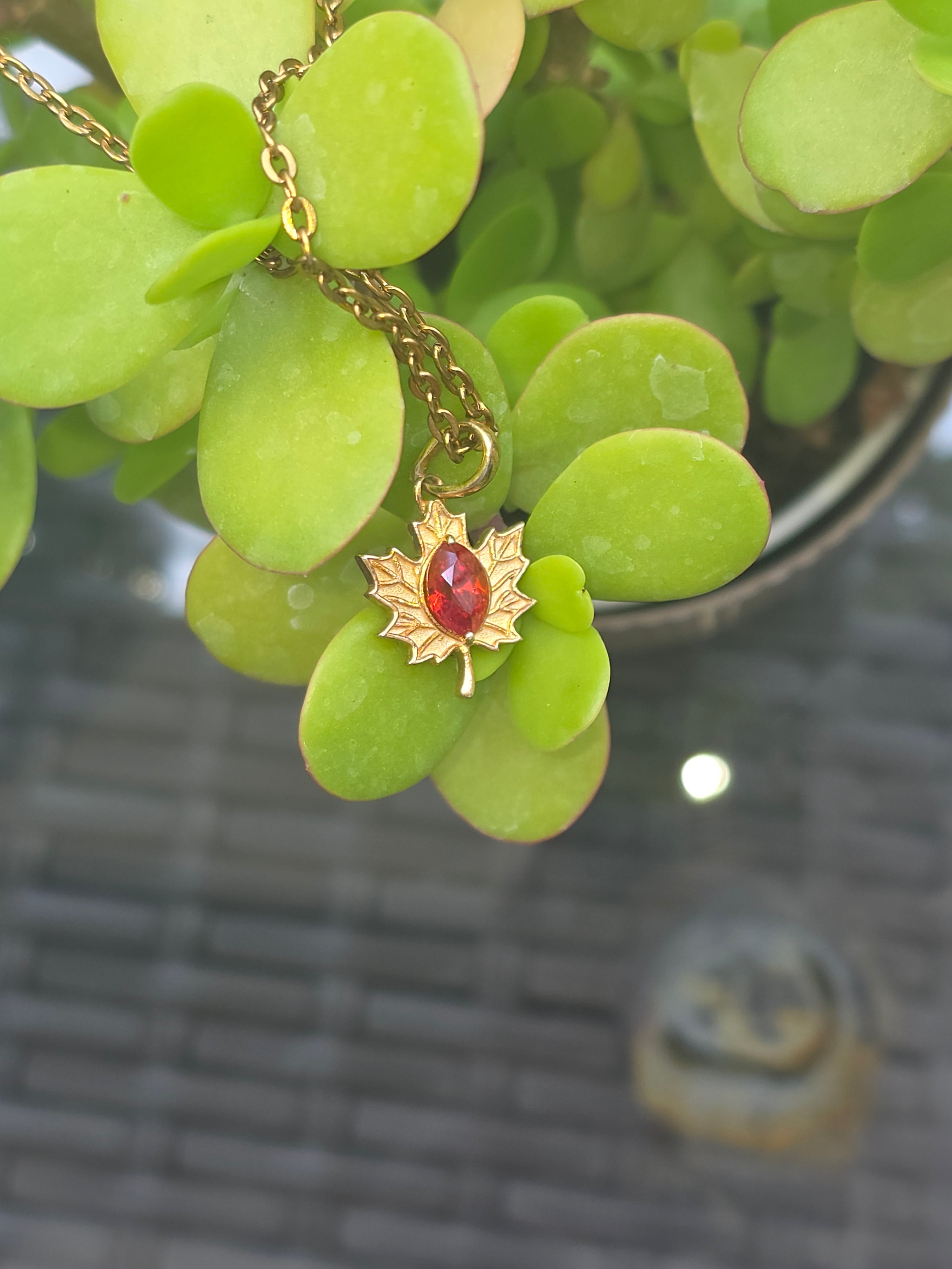 Zarna Pendant