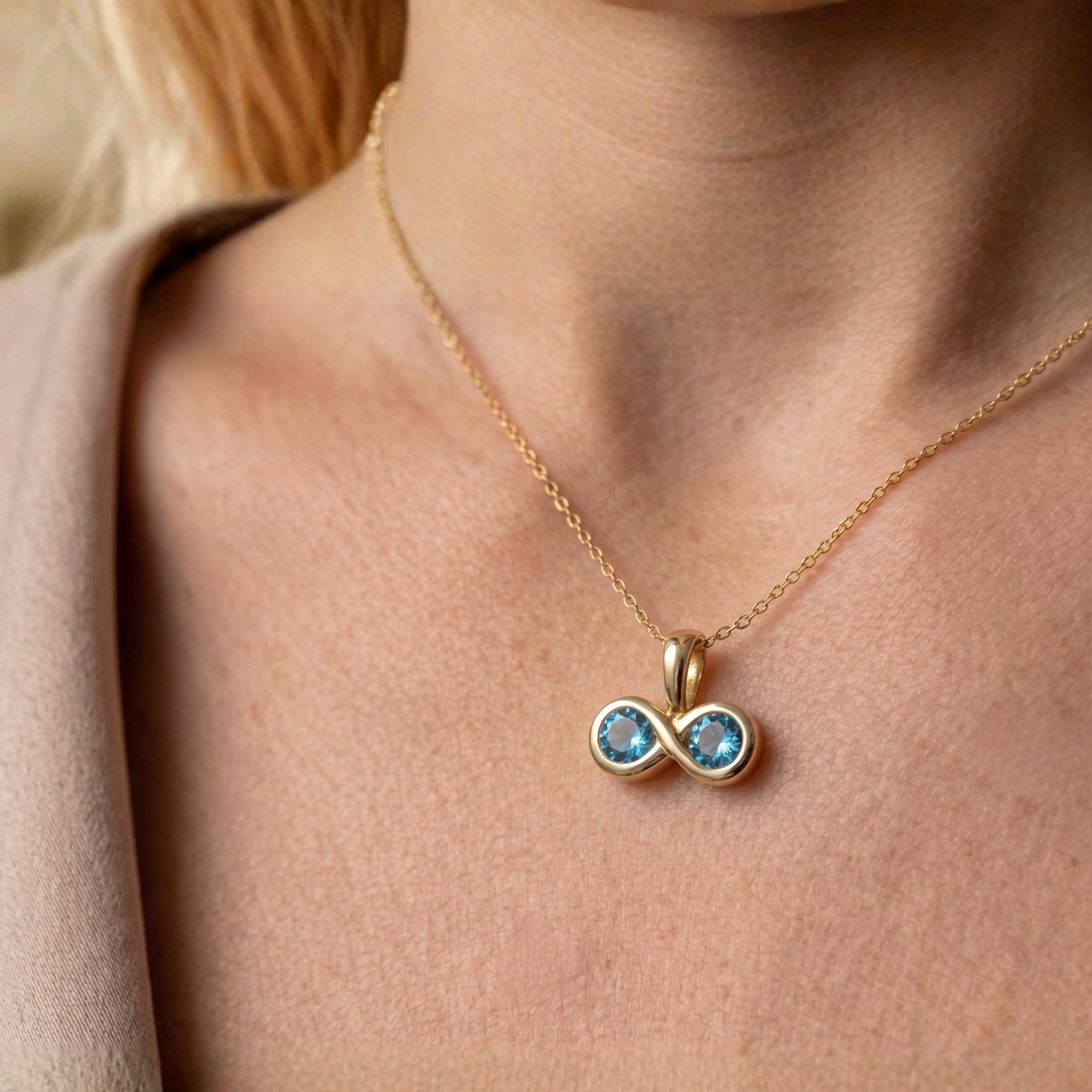 Aseema Pendant