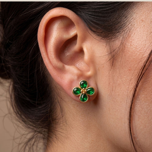 Charuvi earstuds