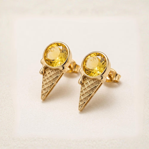 Madhuk earstuds