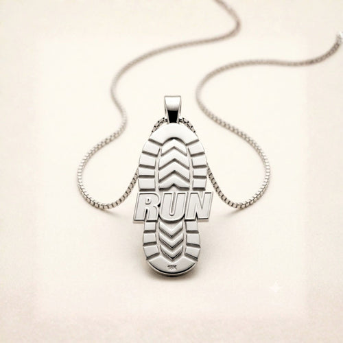 Marathon hero pendant