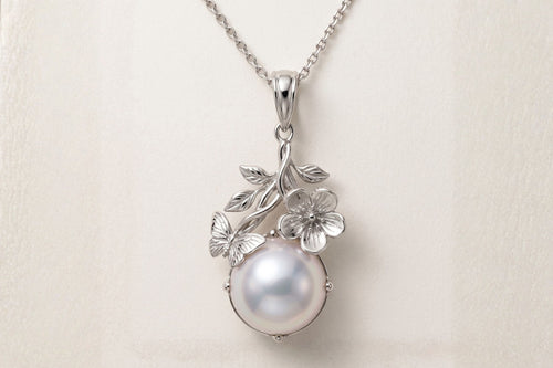Mrinalini Natural Pearl Pendant