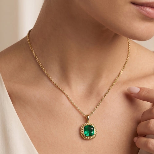 Nirjara pendant