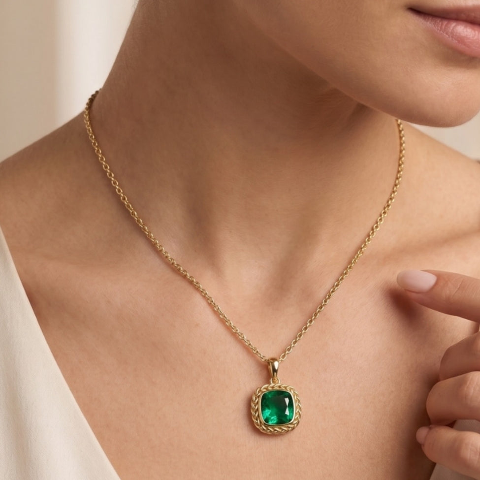 Nirjara pendant